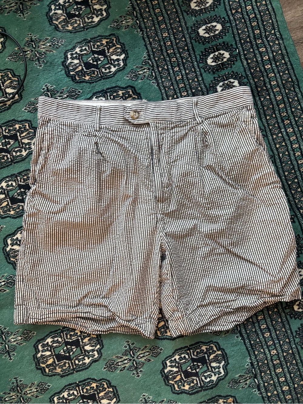 Men's Seersucker Stripe Shorts - dark gray